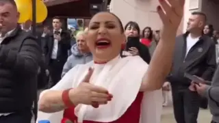 Софи Маринова вдигна шумна сватба ВИДЕО