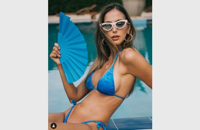 Алекс Богданска нагорещи мрежата със СНИМКИ 18+