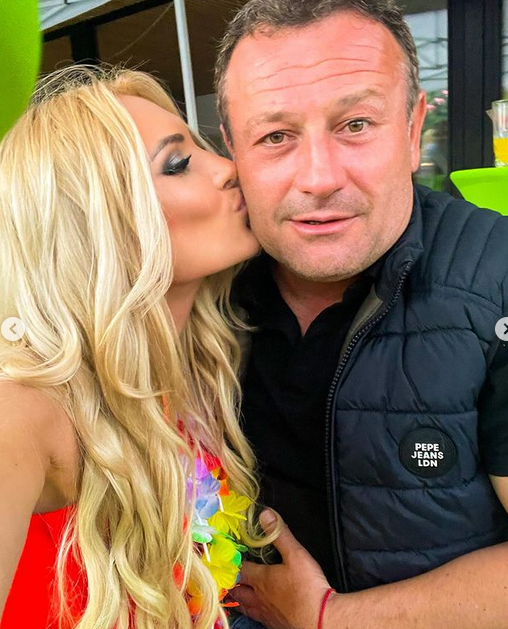 Анита на Рачков чукна 23 в покъртителен вид със... СНИМКИ