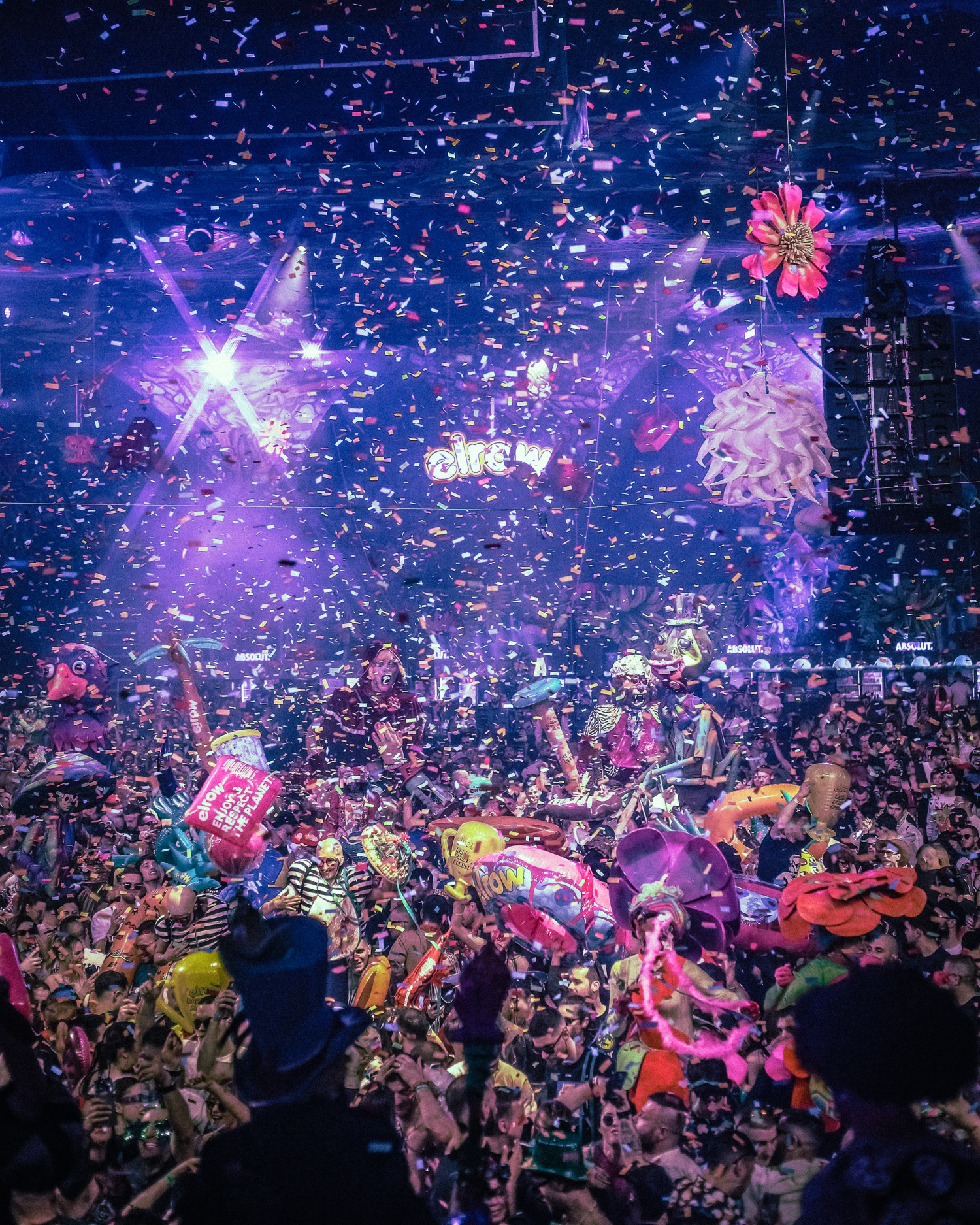 ​​Арена София бе отвята от конфетеното торнадо на elrow СНИМКИ