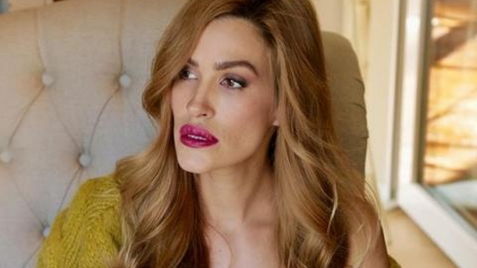 Теди Велинова скочи остро срещу новата "Мис България": Жал ми е за нея!