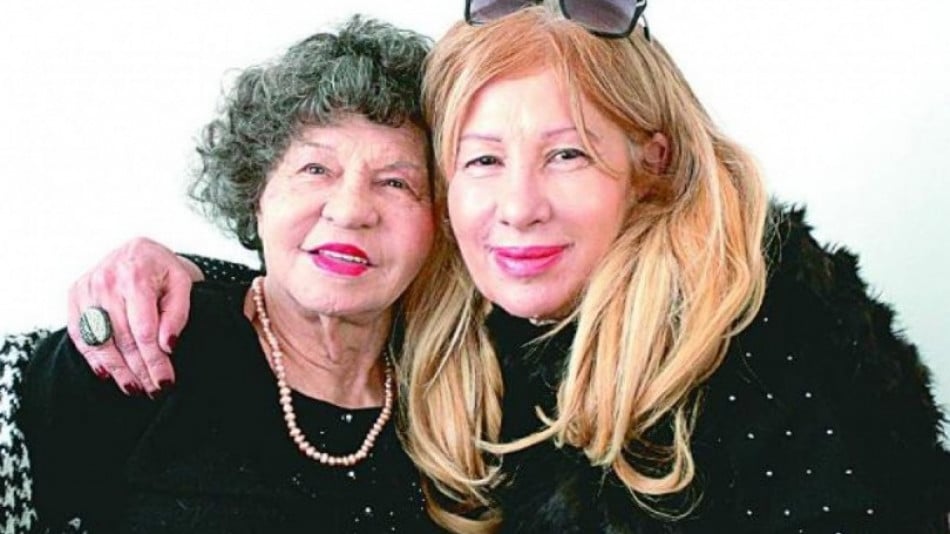 Дъщерята на Стоянка Мутафова на 70: Посрещнах юбилея си на гроба на мама