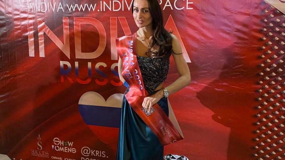 Цвети Разложка пътува със счупена ръка за награда в Сан Петербург СНИМКИ